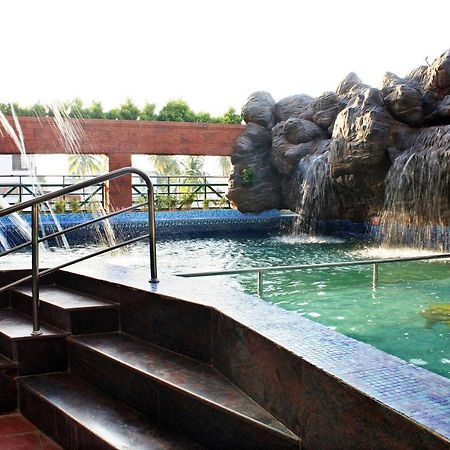 Parklane Hotel Mysore Ngoại thất bức ảnh