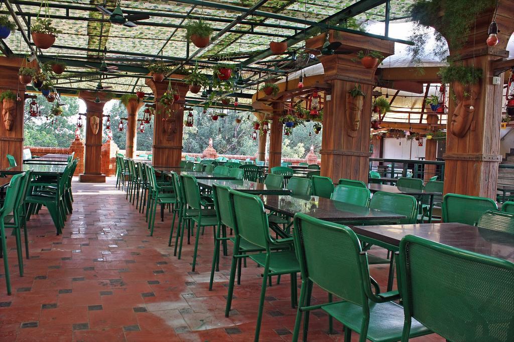 Parklane Hotel Mysore Ngoại thất bức ảnh