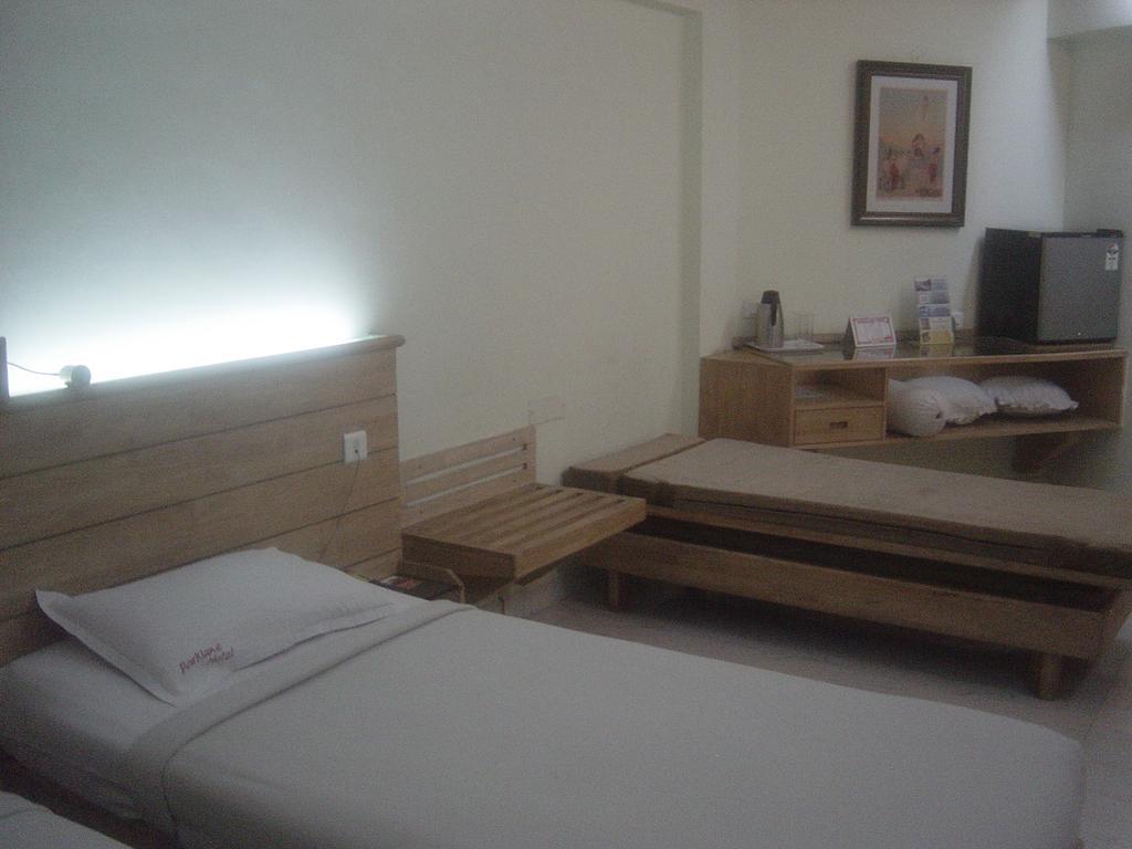 Parklane Hotel Mysore Ngoại thất bức ảnh